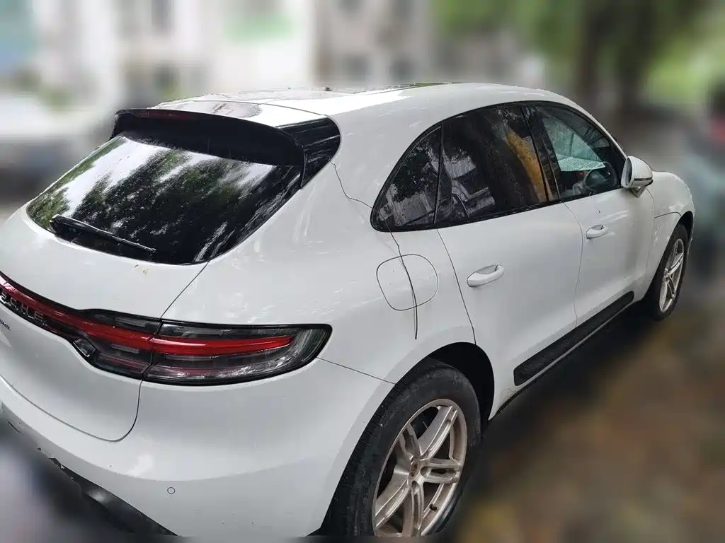 Porsche Macan — миниатюра 4