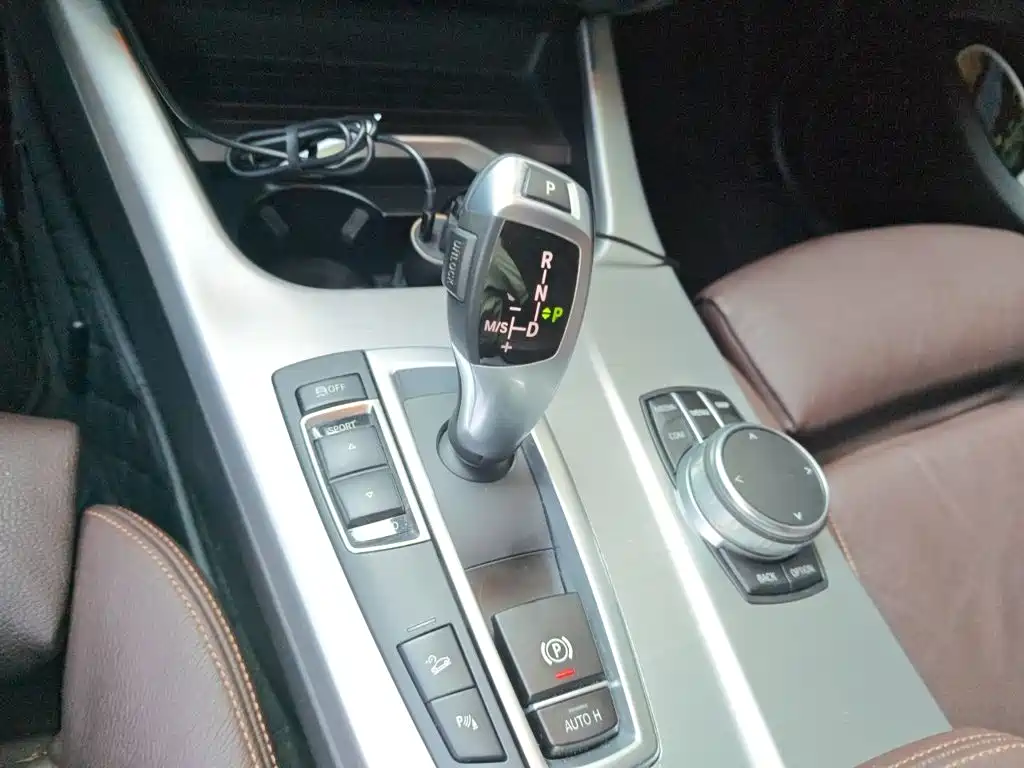 BMW X4 — миниатюра 7