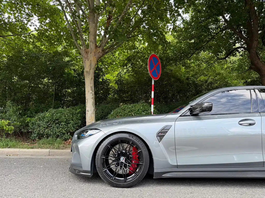 BMW M3 — миниатюра 4