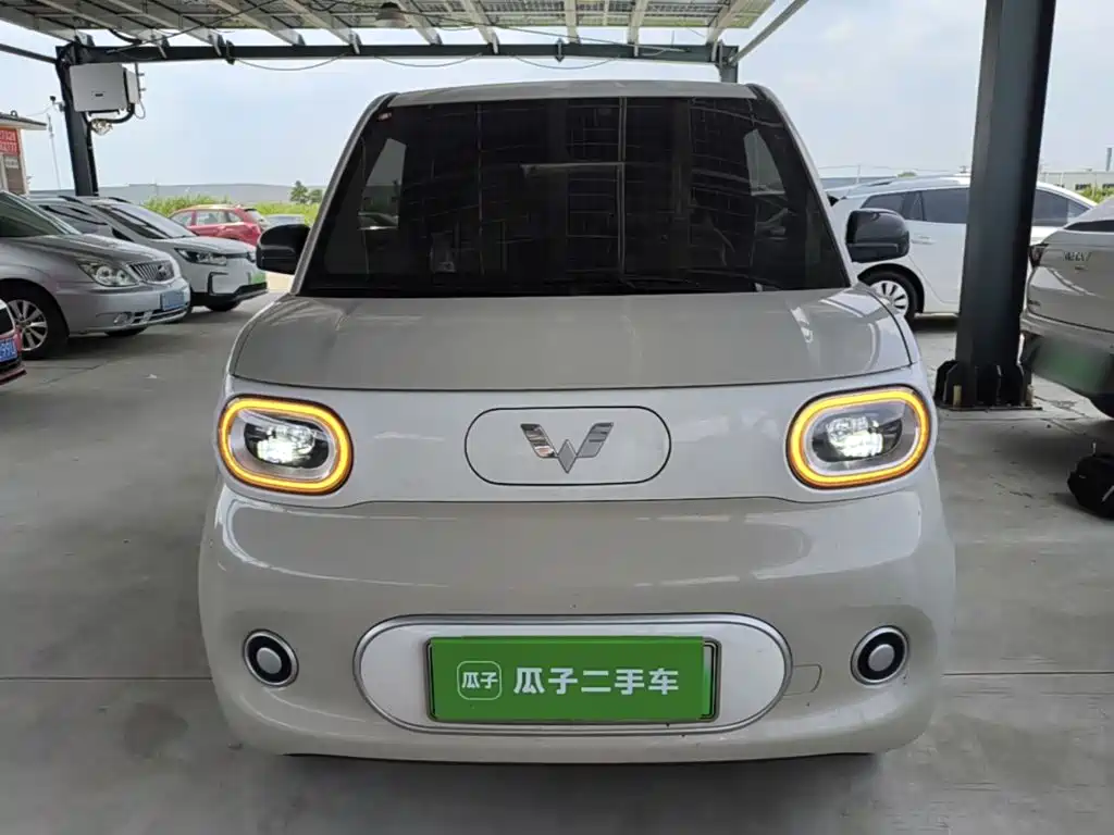 Wuling MINIEV — миниатюра 3