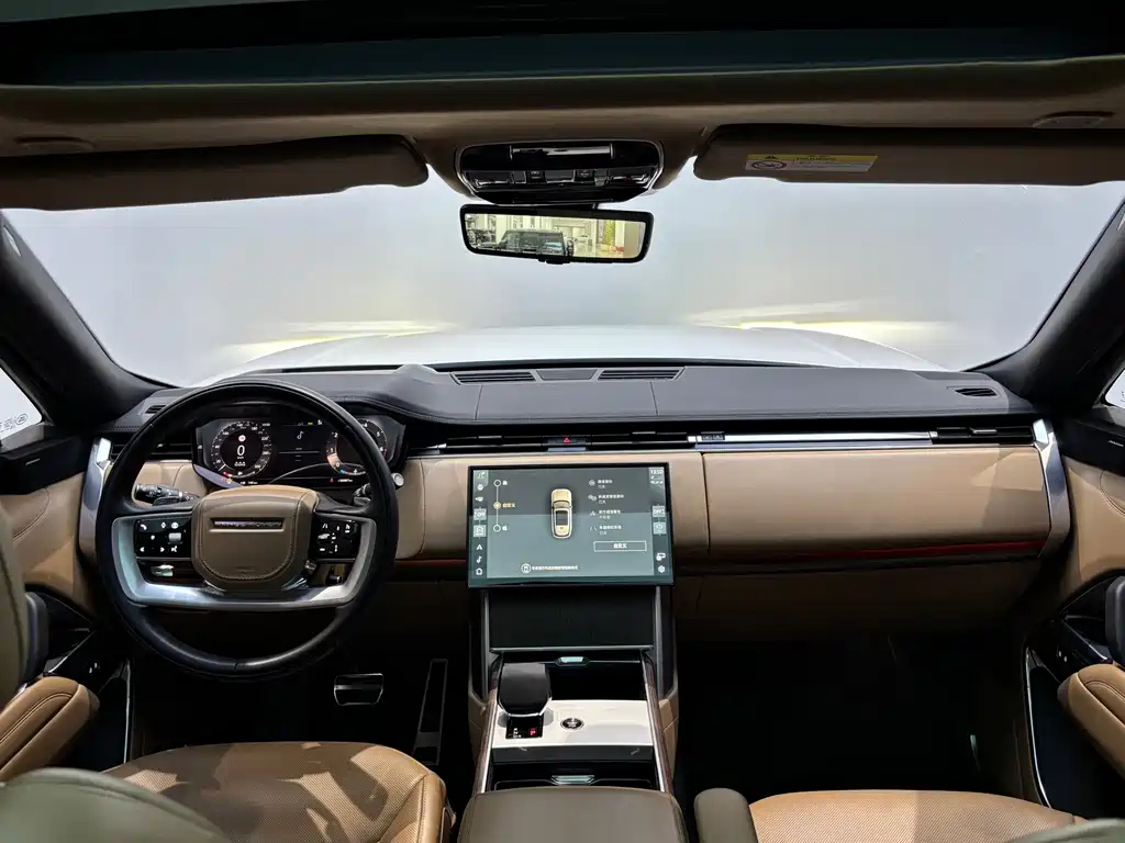 Land Rover Range Rover — миниатюра 17
