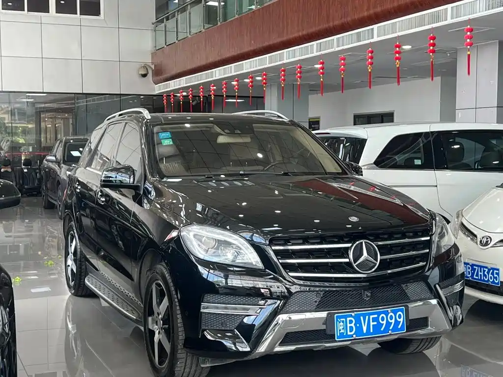 Mercedes-Benz M-Class — миниатюра 3