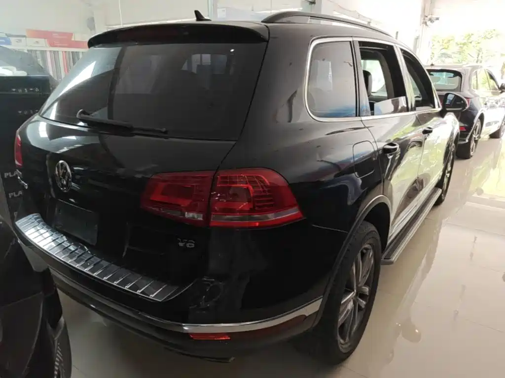 Volkswagen Touareg — миниатюра 7