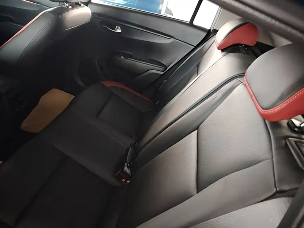 Kia KX Cross — миниатюра 17