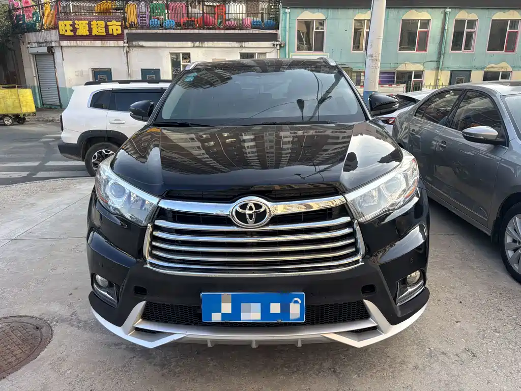 Toyota Highlander — миниатюра 2