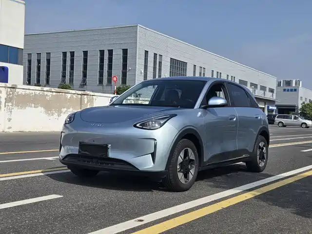 2025 Geely Xingyuan