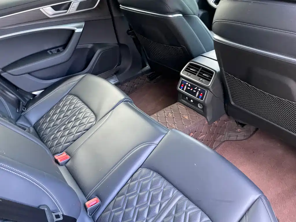 Audi A6L — миниатюра 23