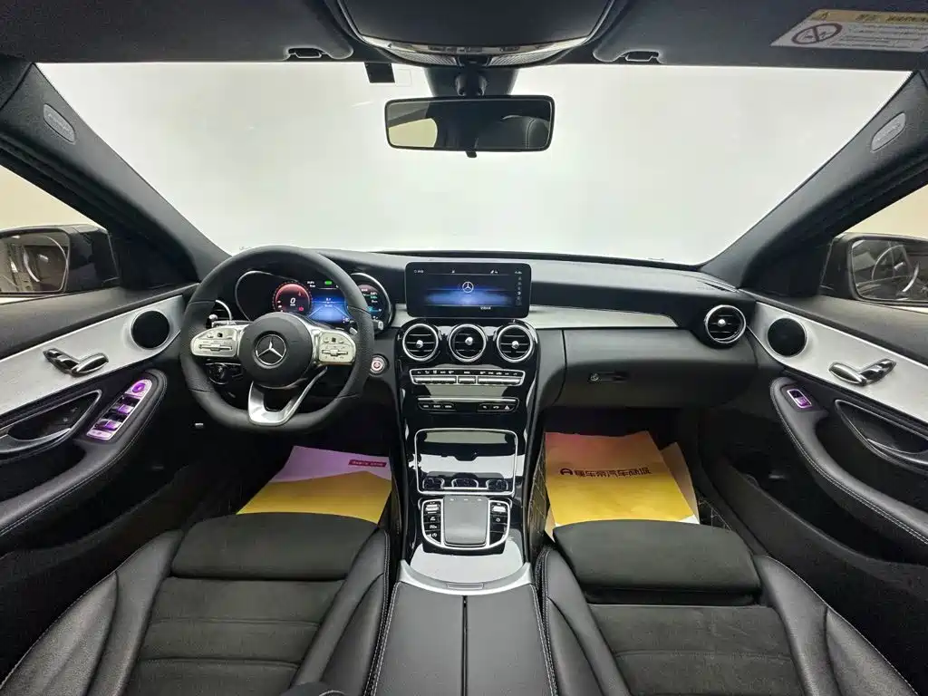 Mercedes-Benz C-Class — миниатюра 17