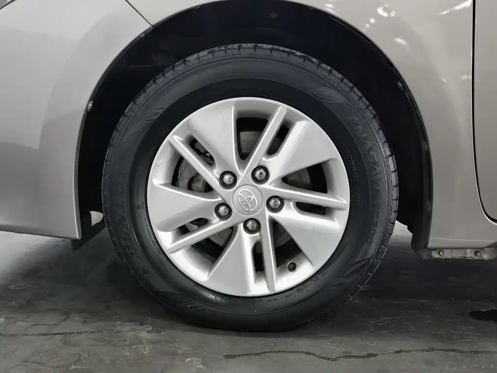 Toyota Corolla — миниатюра 17