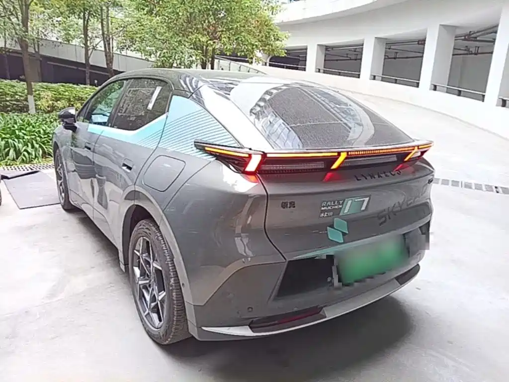 Lynk & Co Z20 — миниатюра 5