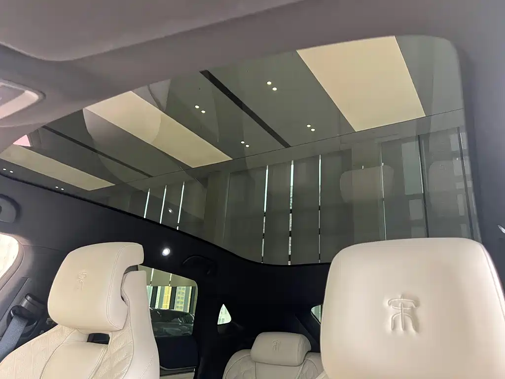 BYD L EV — миниатюра 10
