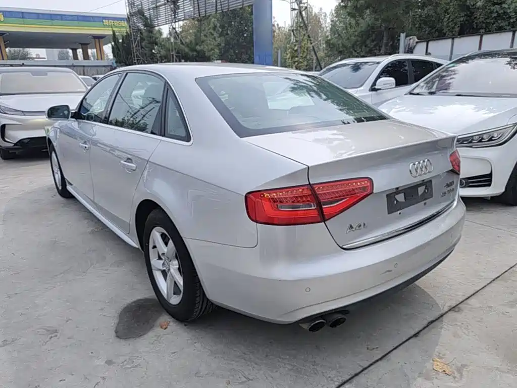 Audi A4L — миниатюра 5