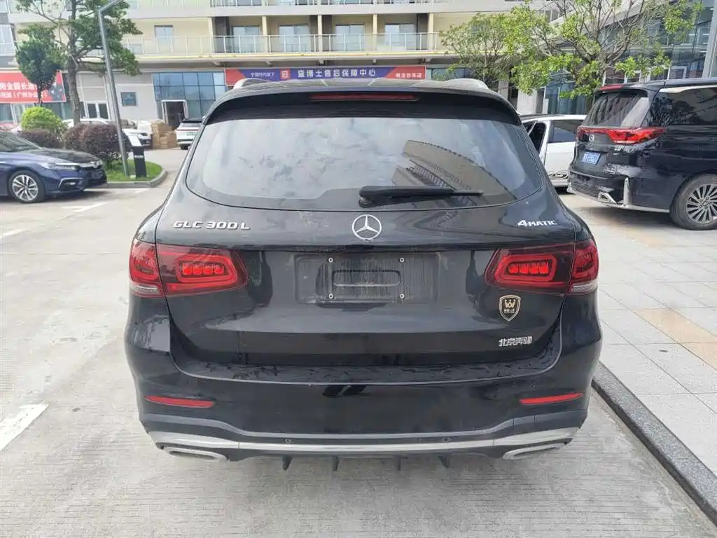 Mercedes-Benz GLC — миниатюра 8