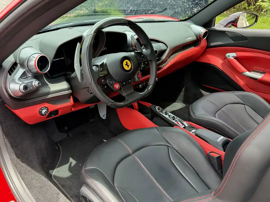Ferrari F8 — миниатюра 11