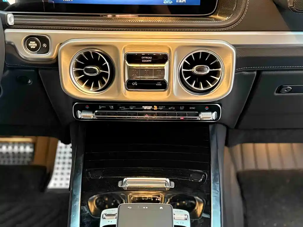 Mercedes-Benz G-Class — миниатюра 7
