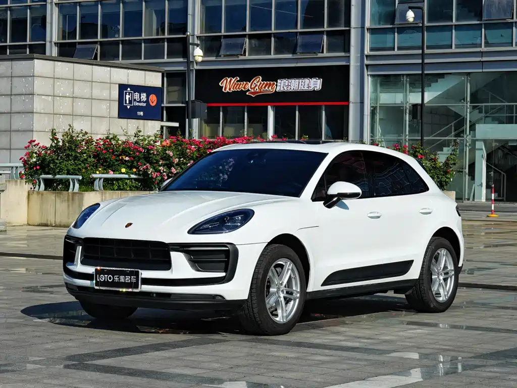 Porsche Macan 2024