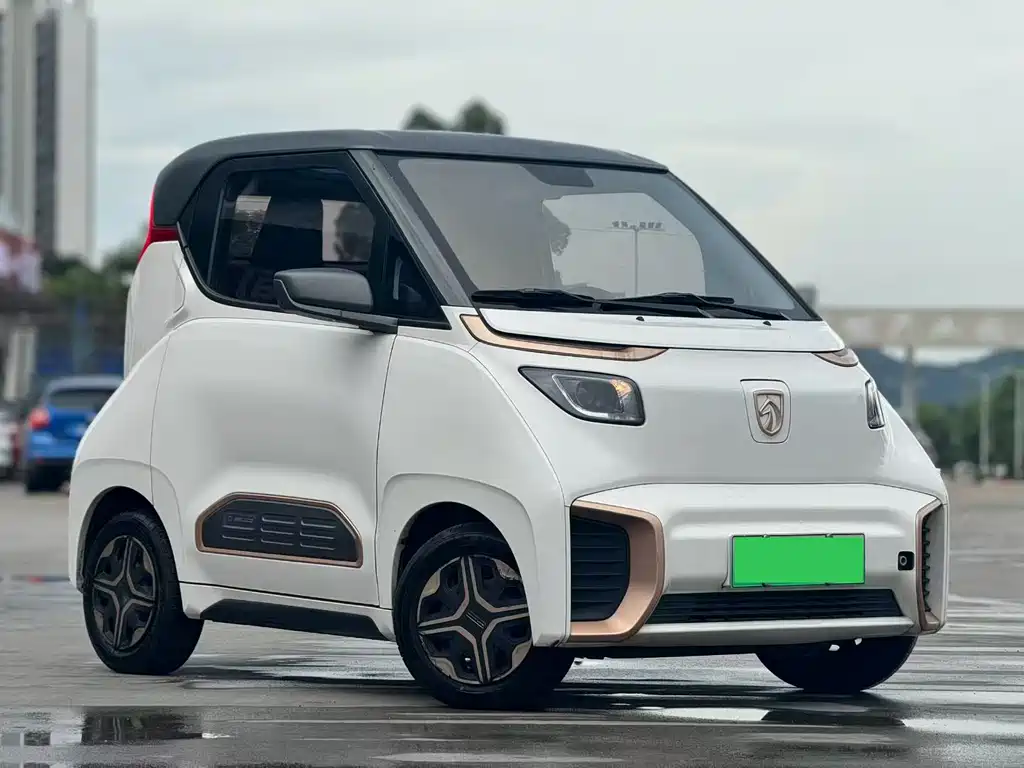 Baojun E200 — миниатюра 3