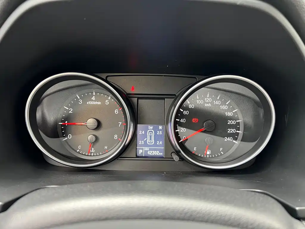 Haval M6 — миниатюра 12