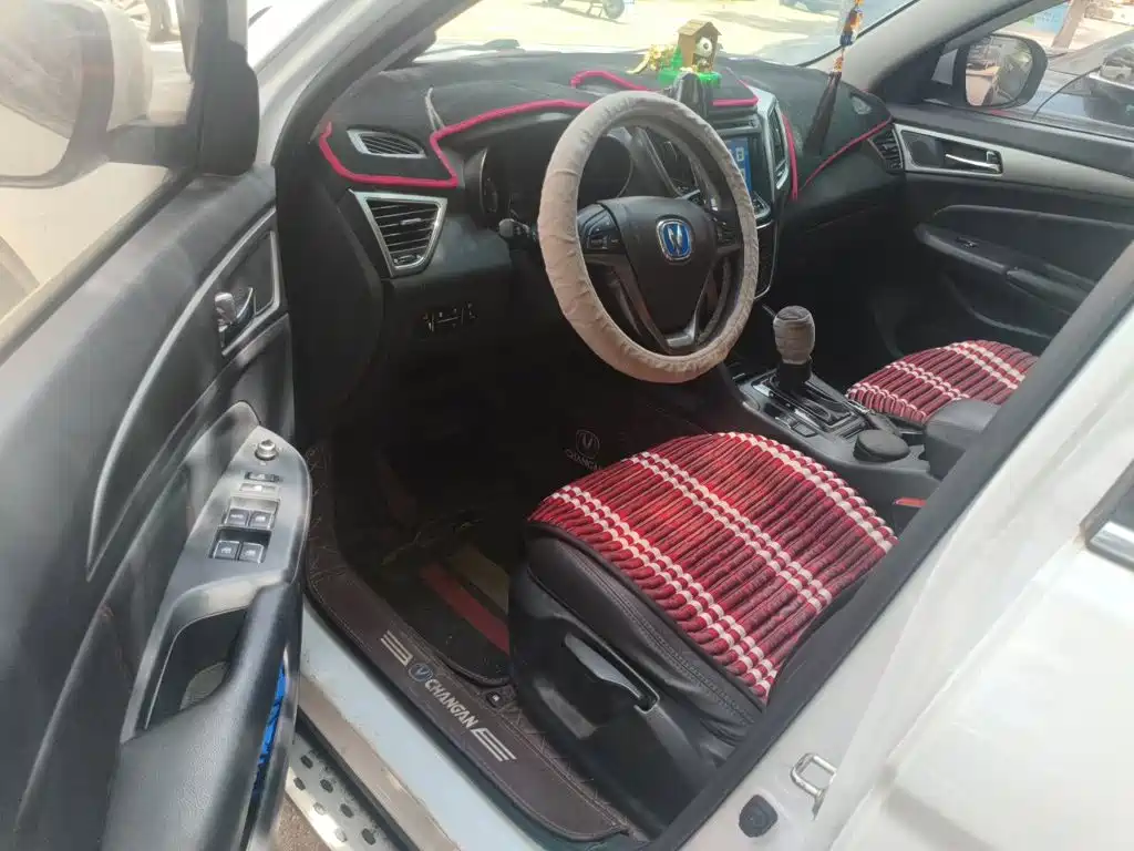 Changan CS75 — миниатюра 14