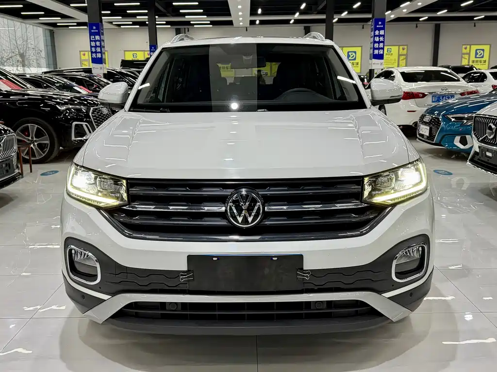 VOLKSWAGEN EXPLORING THE SHADOW