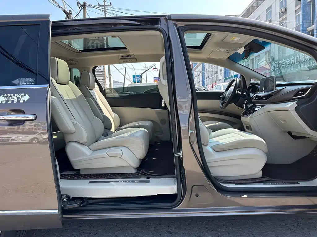 Buick GL8 — миниатюра 19