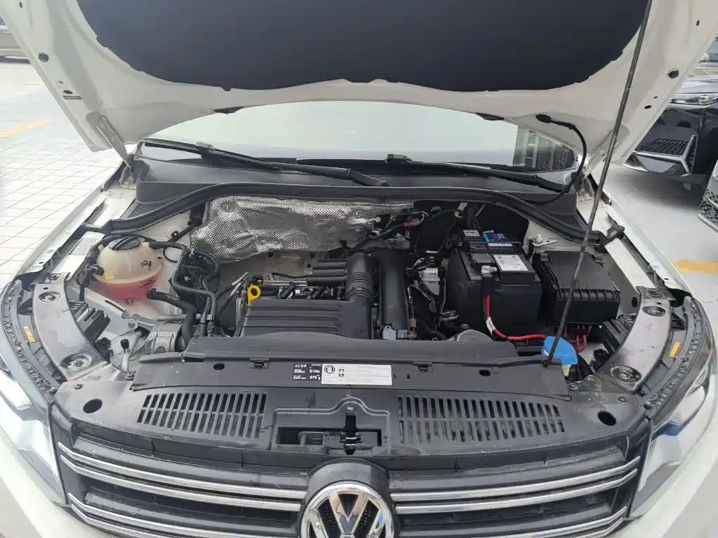 Volkswagen Tiguan — миниатюра 20