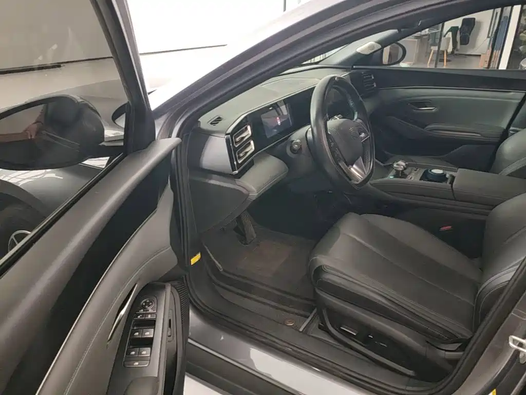 BYD Qin L — миниатюра 16