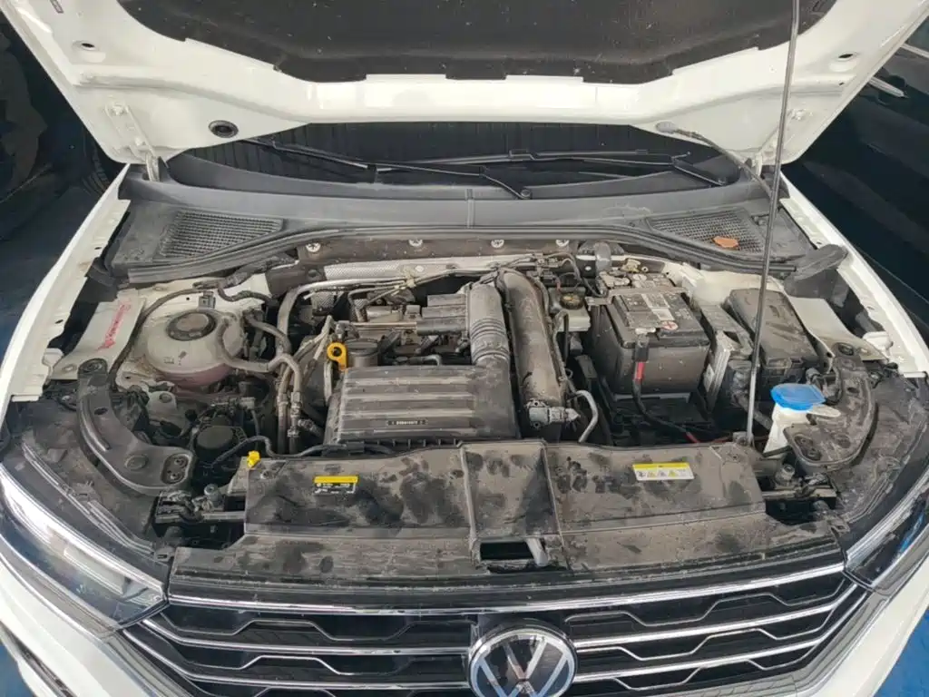 Volkswagen T-Roc — миниатюра 20