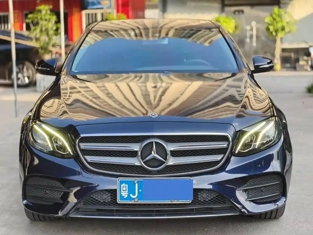 Mercedes-Benz E-Class E 2016 E 200 L Sport