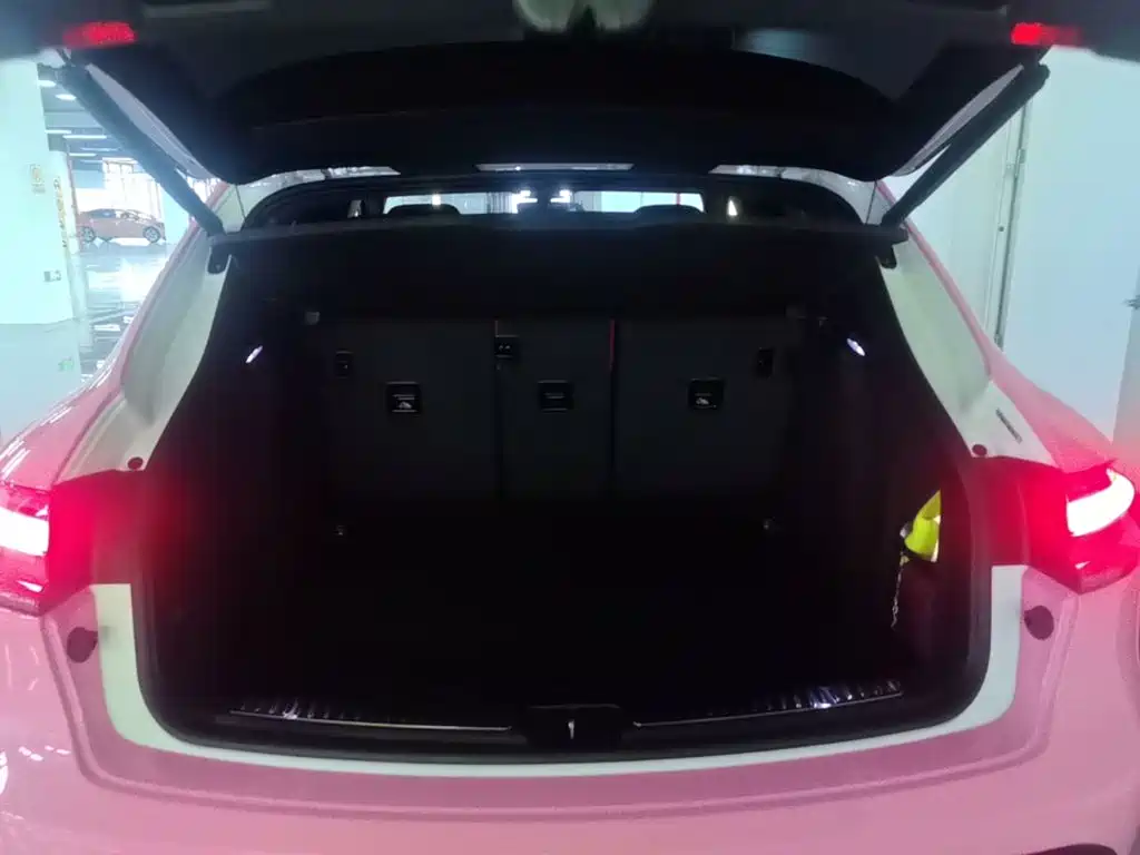 Porsche Macan — миниатюра 19