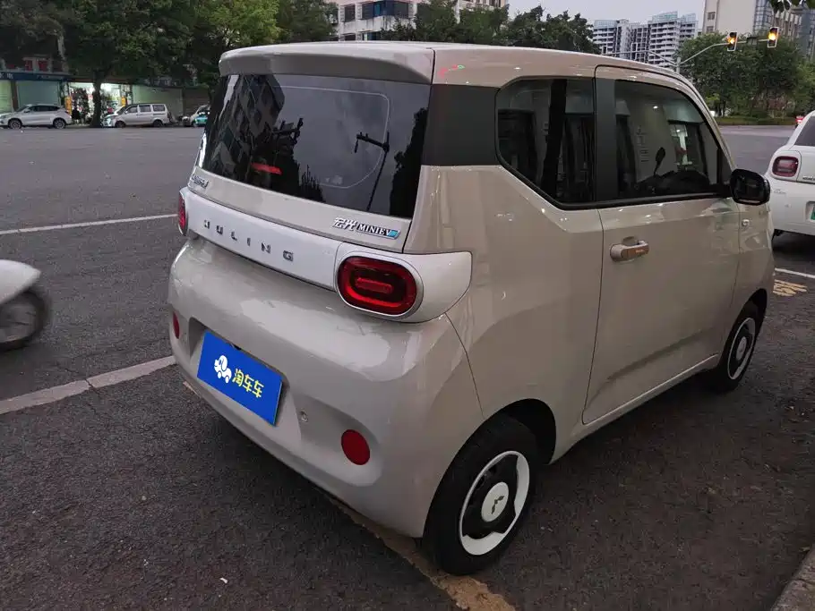 Wuling MINIEV — миниатюра 3