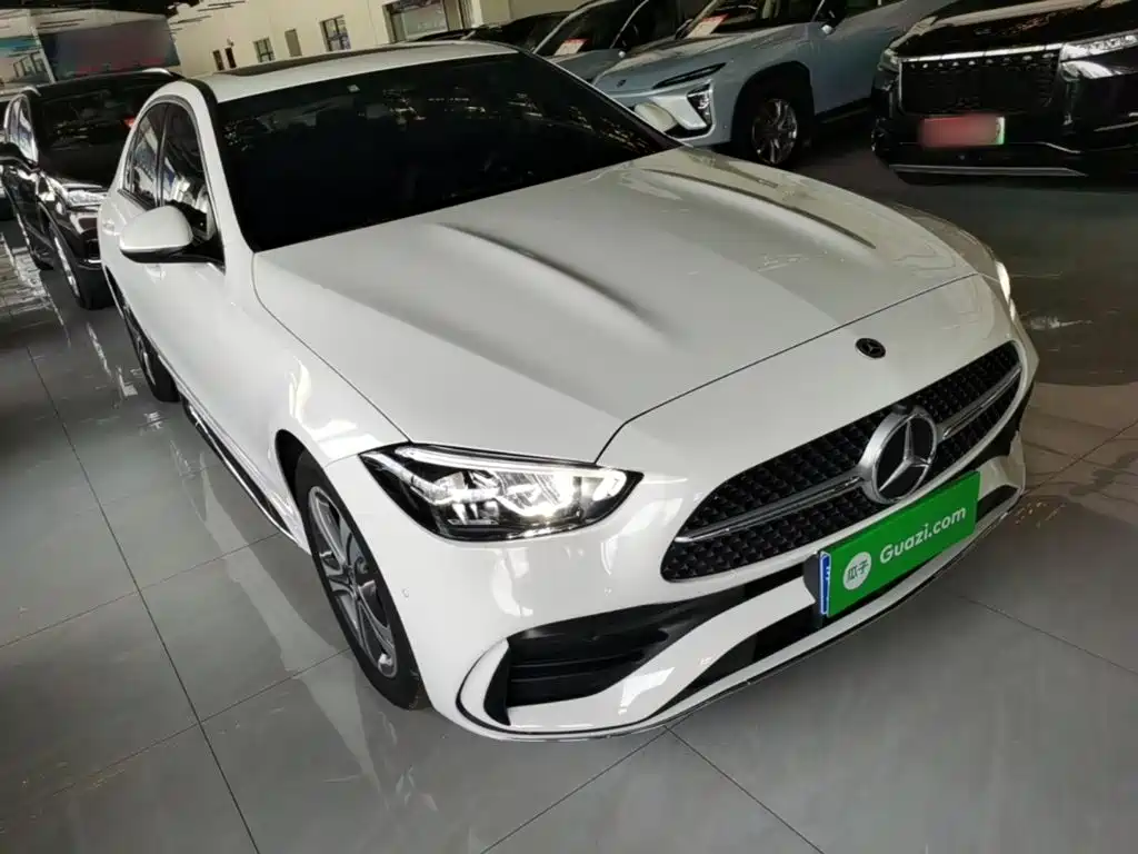 Mercedes-Benz C-Class — миниатюра 4