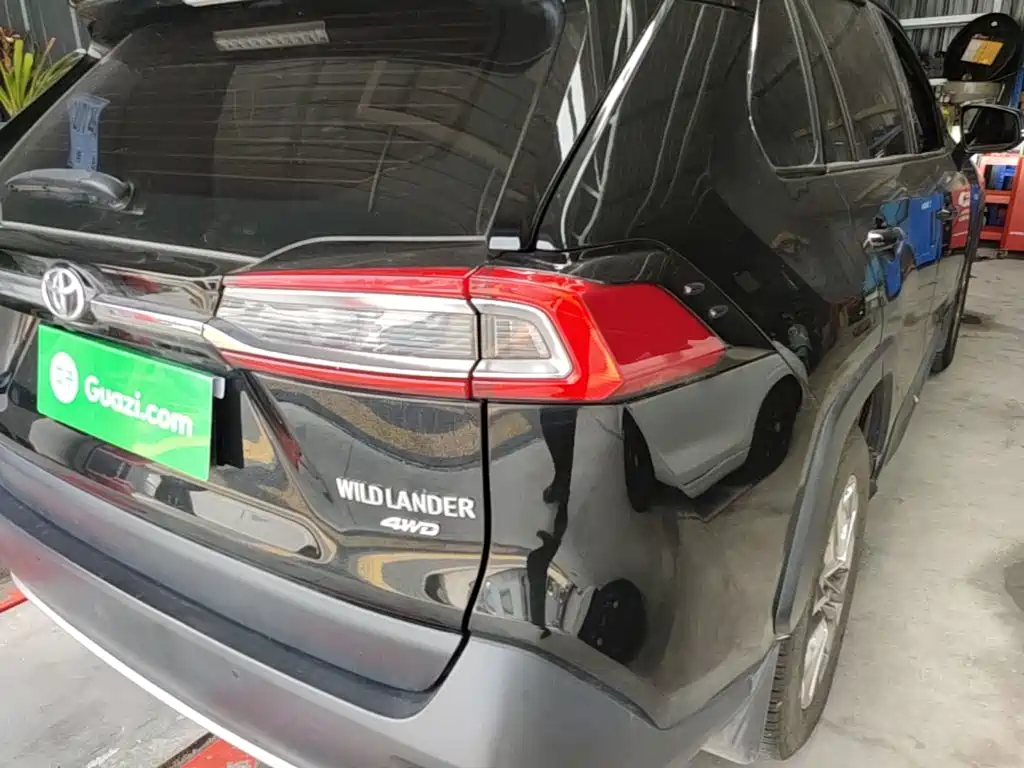 Toyota Wildlander — миниатюра 8