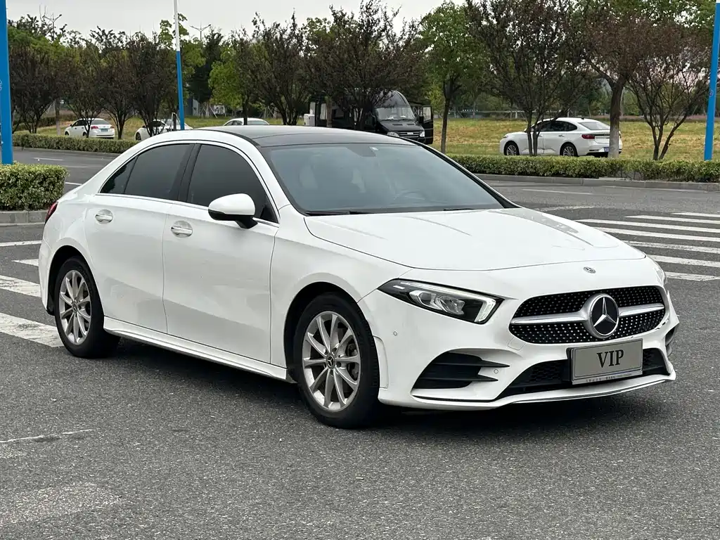 Mercedes-Benz A-Class — миниатюра 3