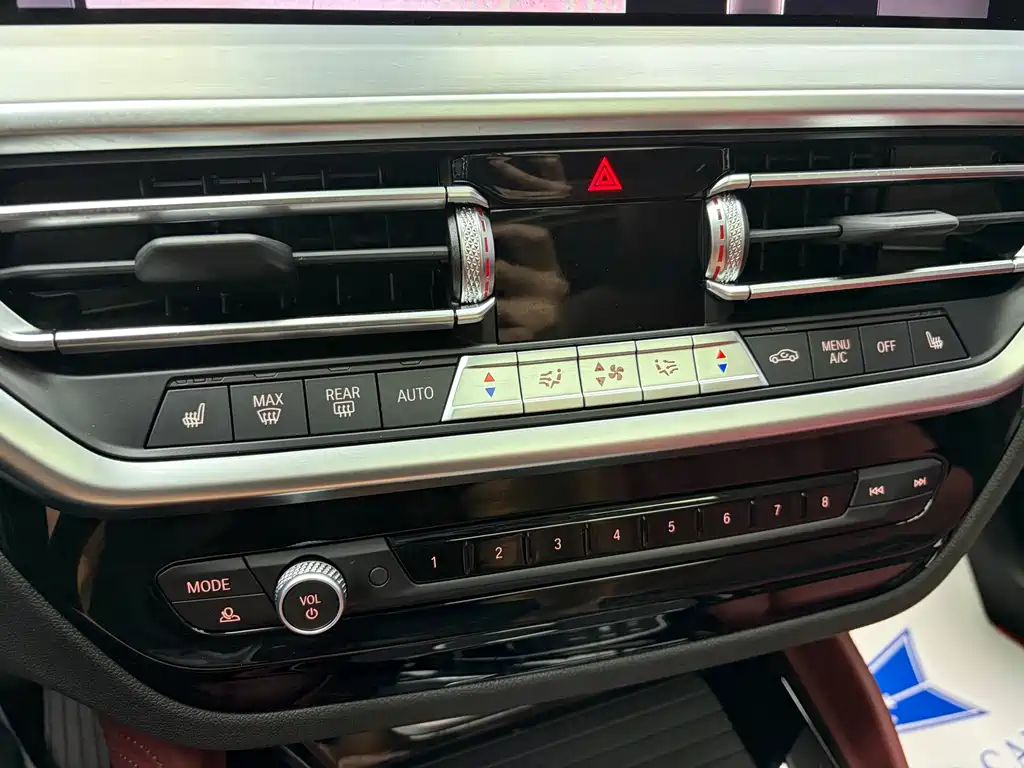 BMW X4 — миниатюра 11