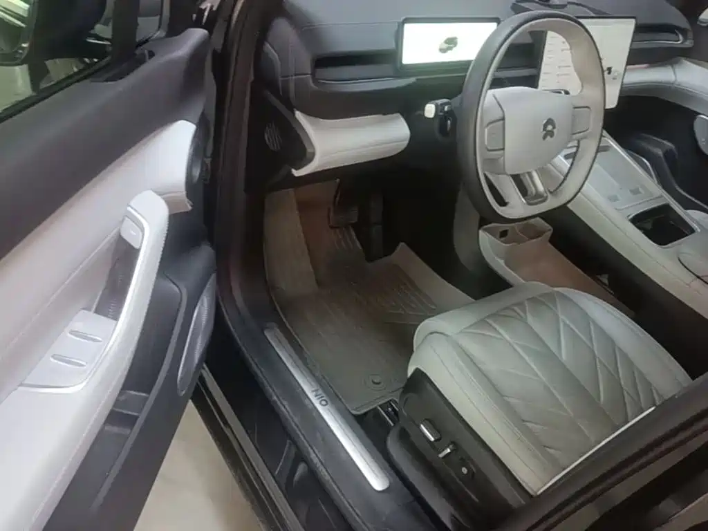 NIO ES6 — миниатюра 16