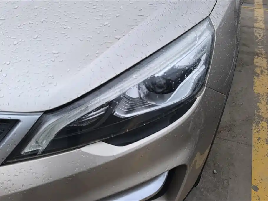 GEELY AUTOMOBILE EMGRAND GS