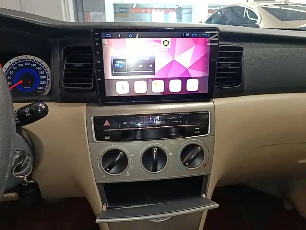 Toyota Corolla — миниатюра 13