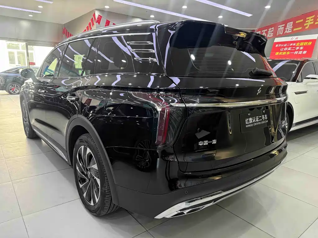 Hongqi Hongqi HS7 PHEV — миниатюра 6