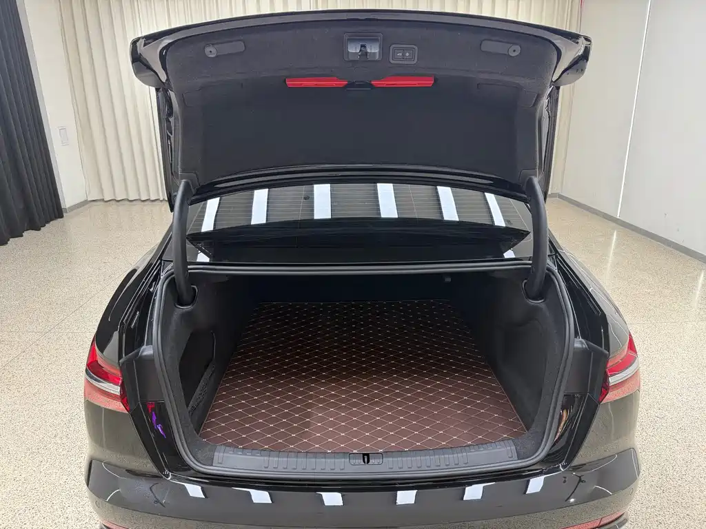 Audi A6L — миниатюра 37