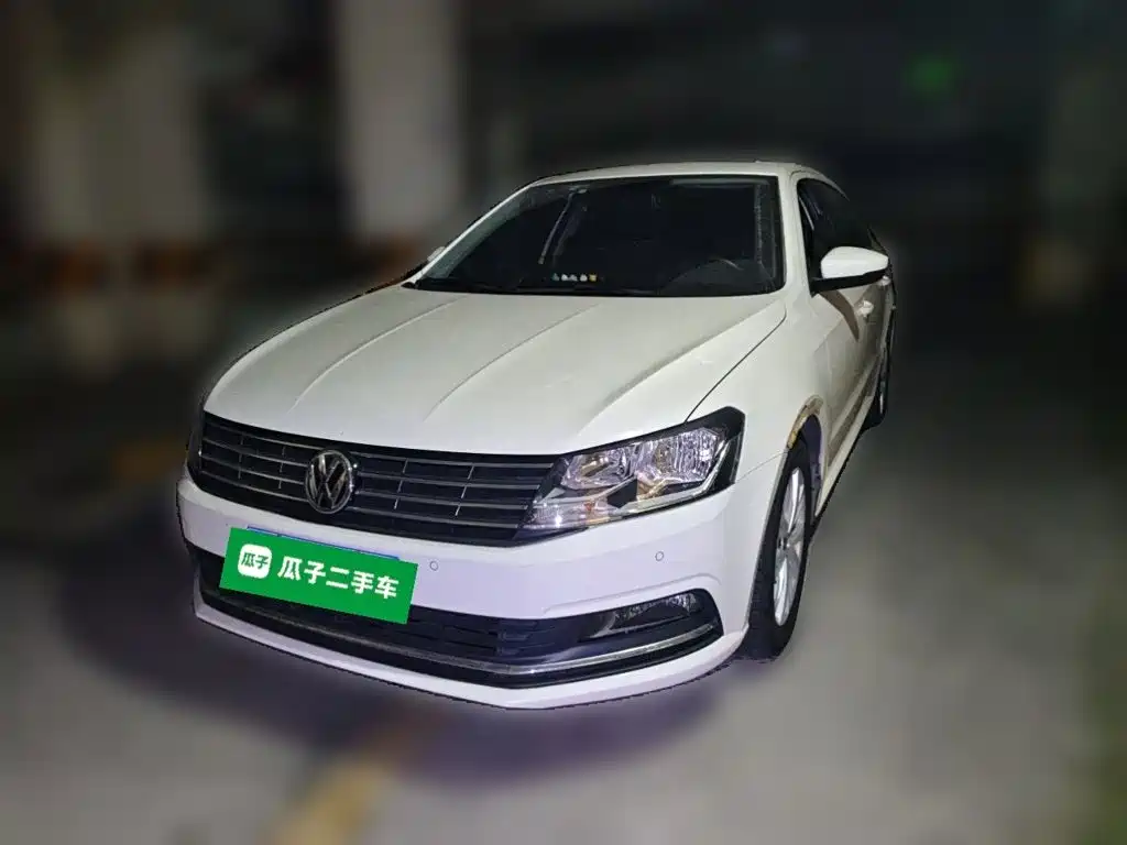 Volkswagen Lavida — миниатюра 2