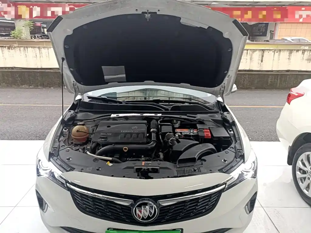 Buick Verano — миниатюра 20