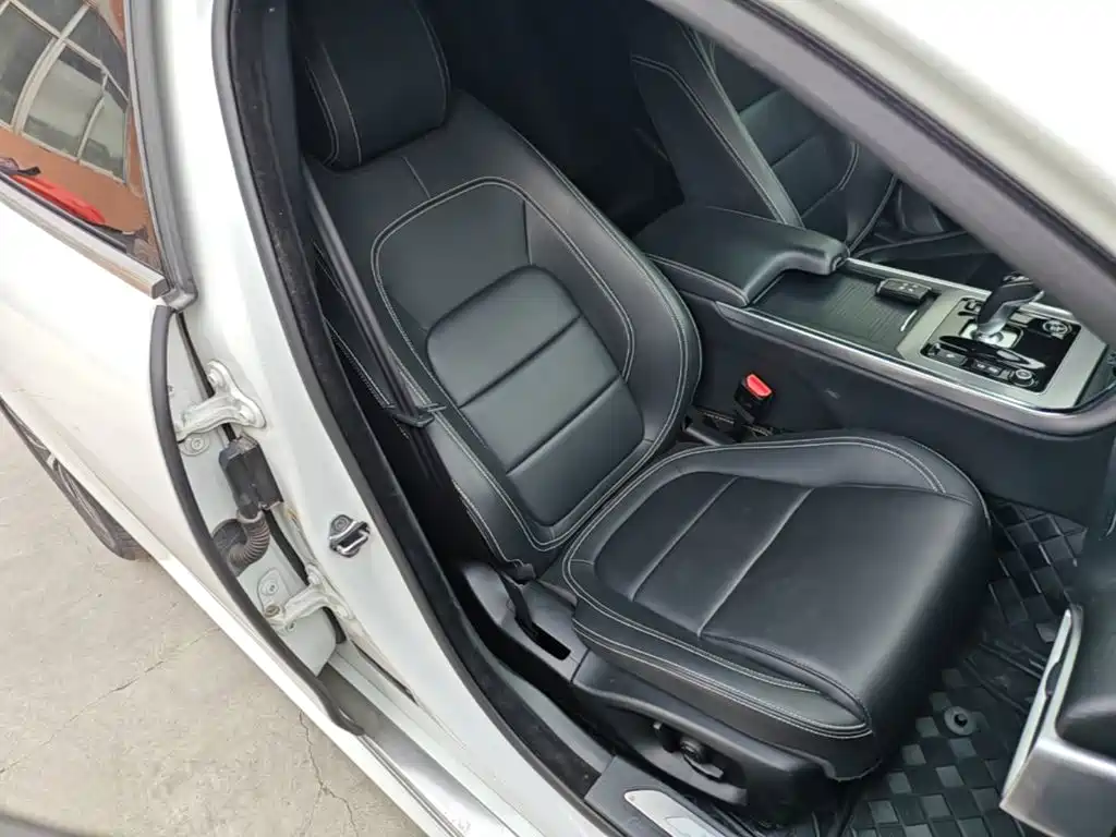 Jaguar XEL — миниатюра 25