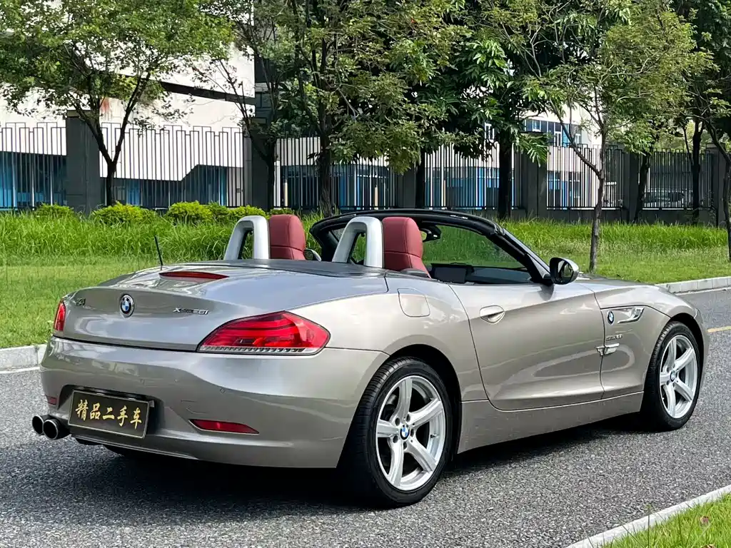 BMW Z4 — миниатюра 9