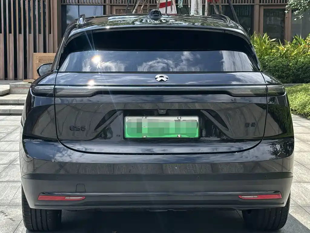 NIO ES6 — миниатюра 7