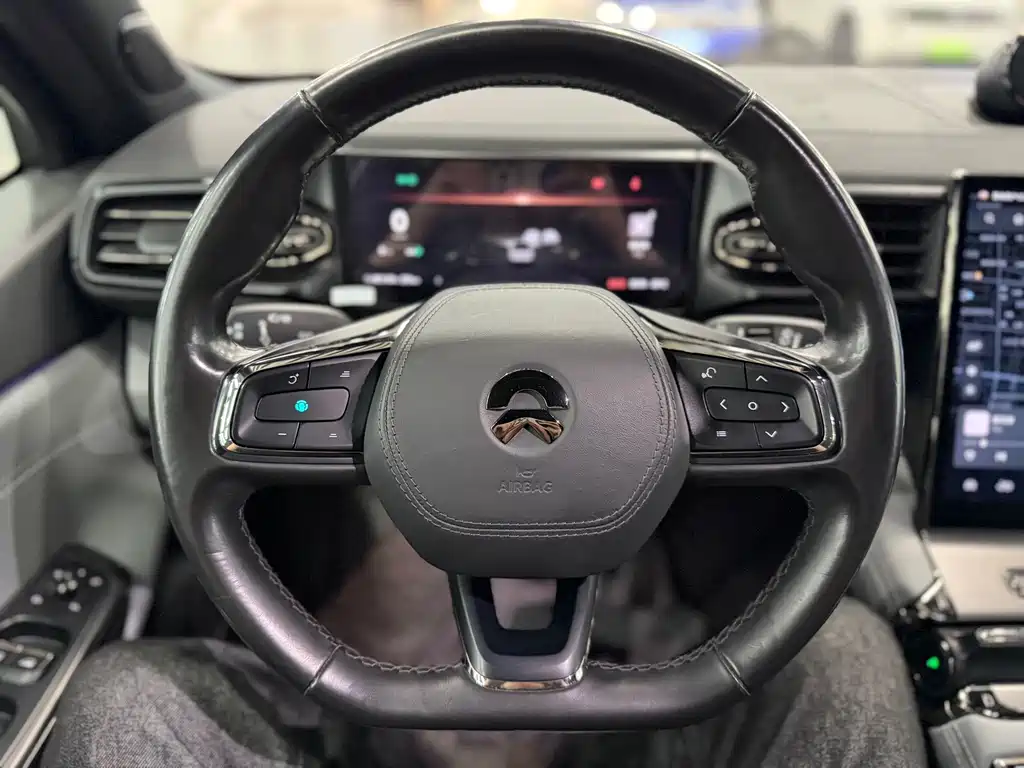 NIO ES6 — миниатюра 13