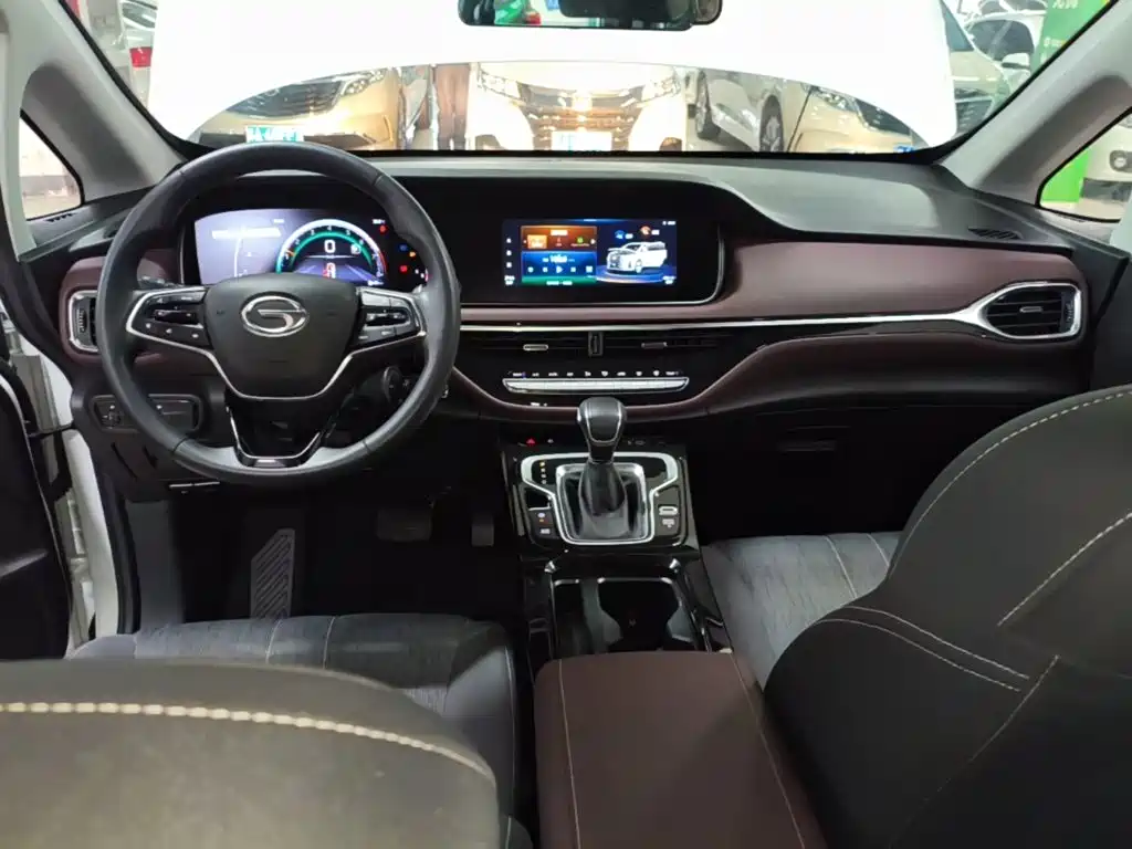 GAC Motor Trumpchi M6 — миниатюра 10