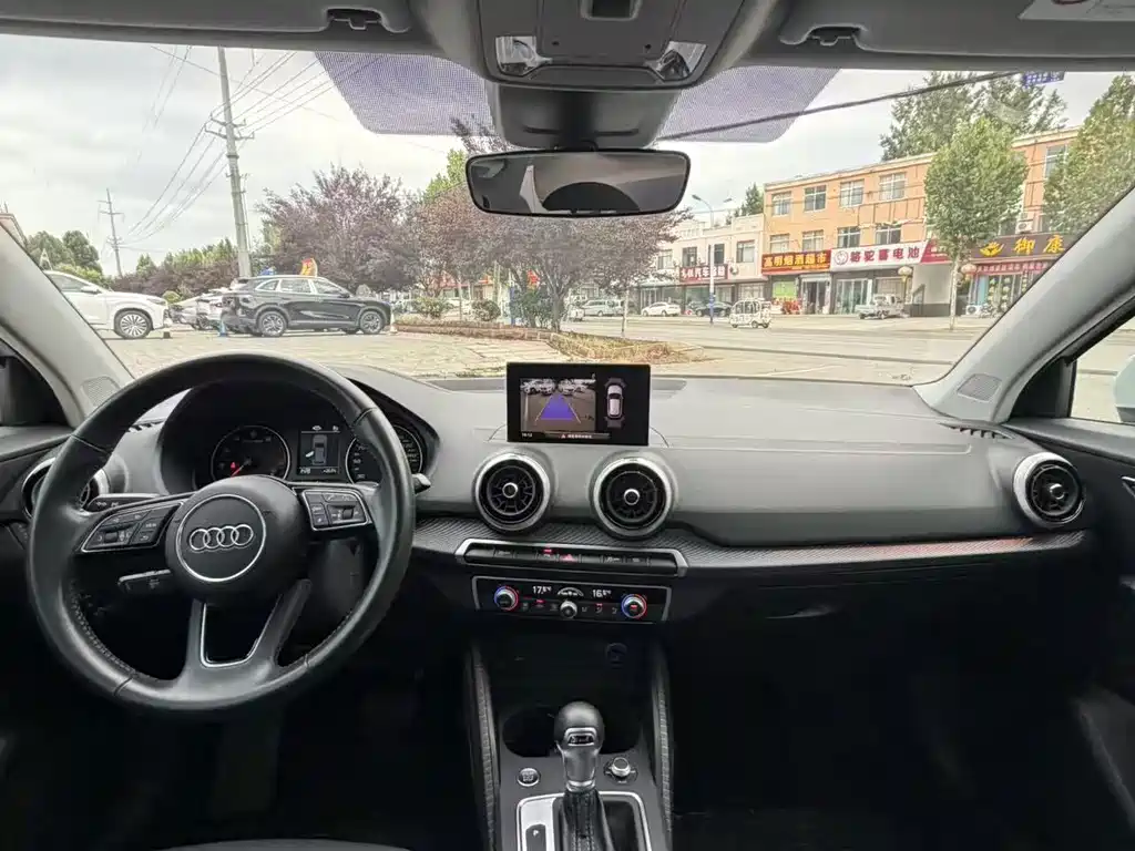Audi Q2L — миниатюра 9