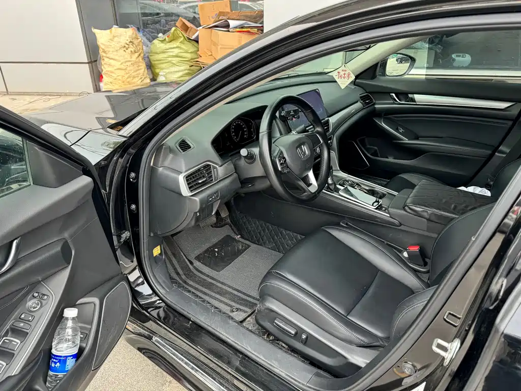 Honda Accord 2022 260TURBO Luxury