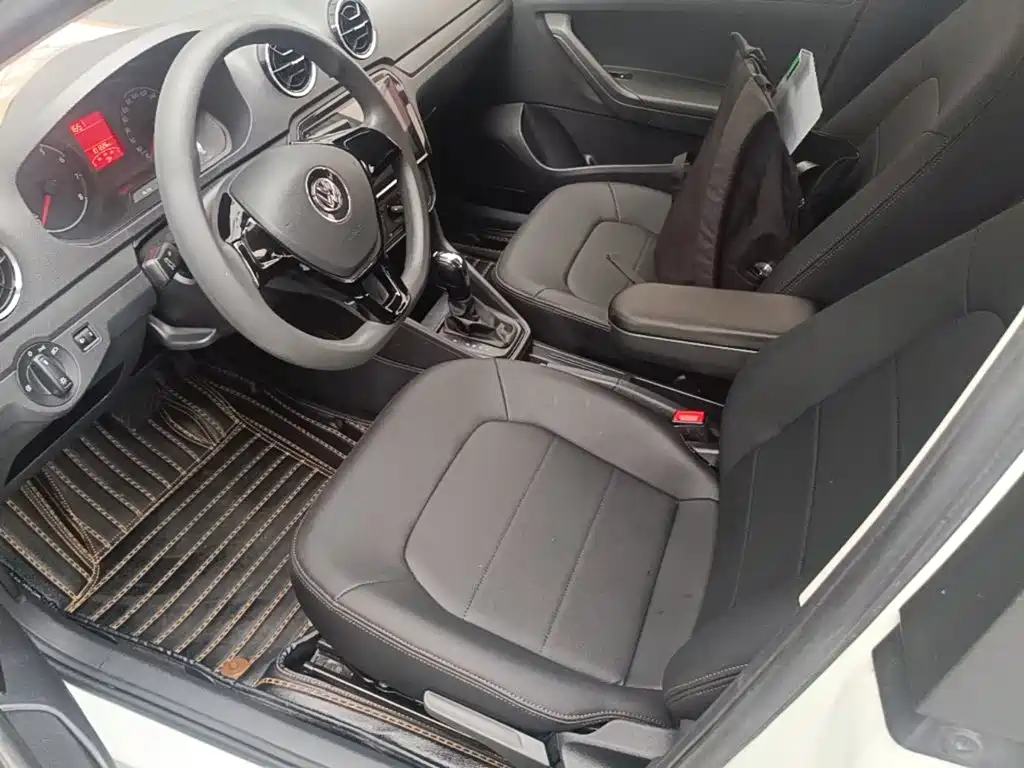 Volkswagen Jetta — миниатюра 15